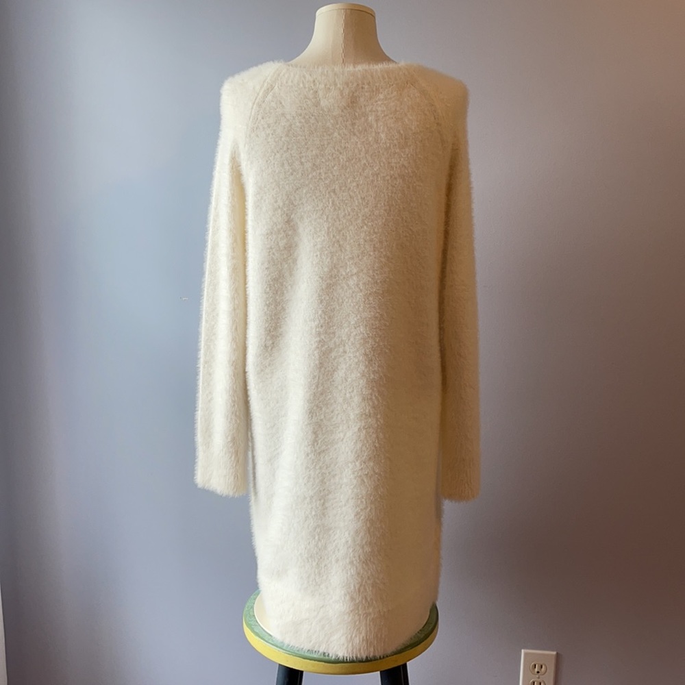 NEW LOU & GREY CREAM SWEATER DRESS - Picture 2 of 7